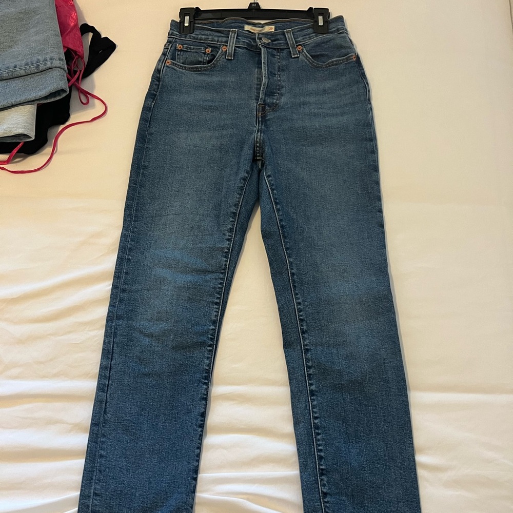 Levi's Women's Straight Leg Blue Jeans
